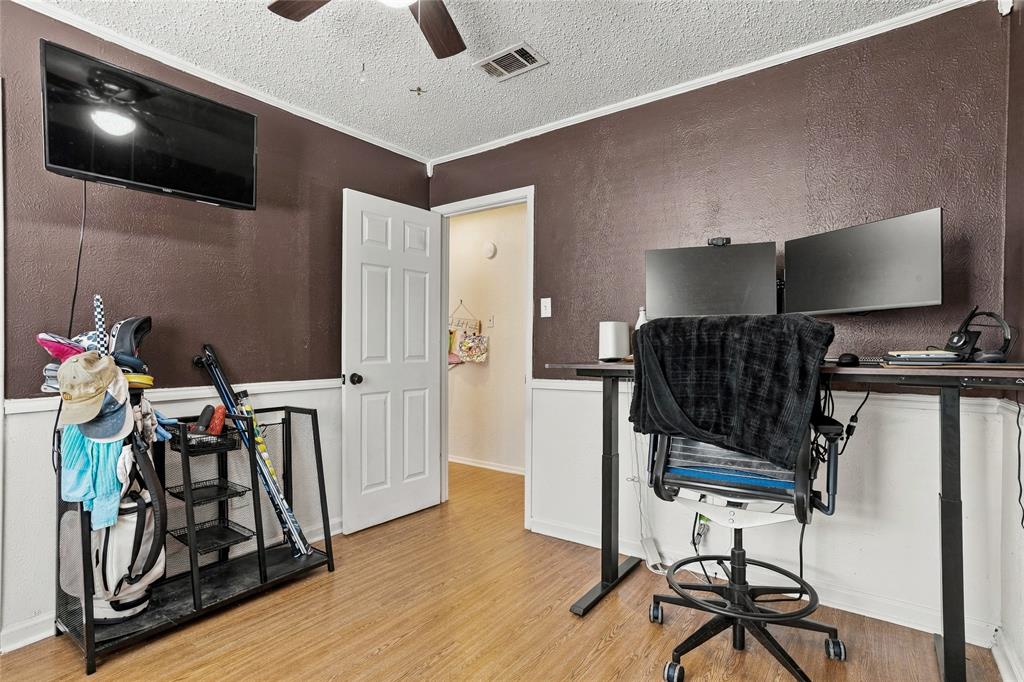7021 Payte Lane Property Photo 16