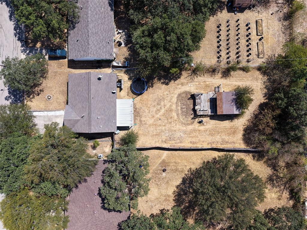 7021 Payte Lane Property Photo 33