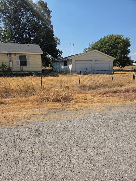 2636 Gadberry Drive Property Photo 2