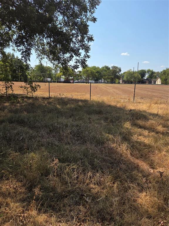 2636 Gadberry Drive Property Photo 4