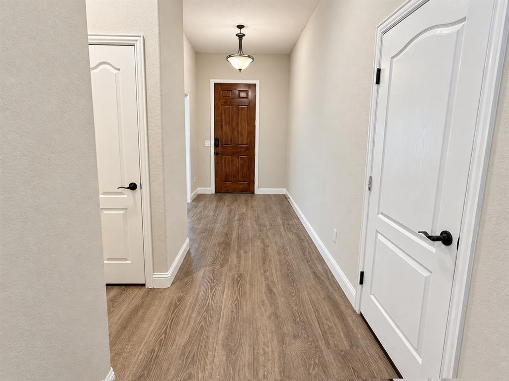 469 Brushwood Lane Property Photo 15