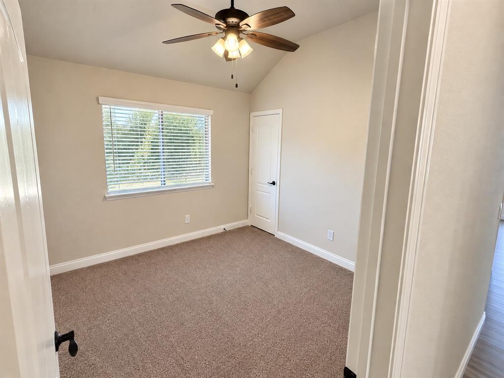 469 Brushwood Lane Property Photo 21