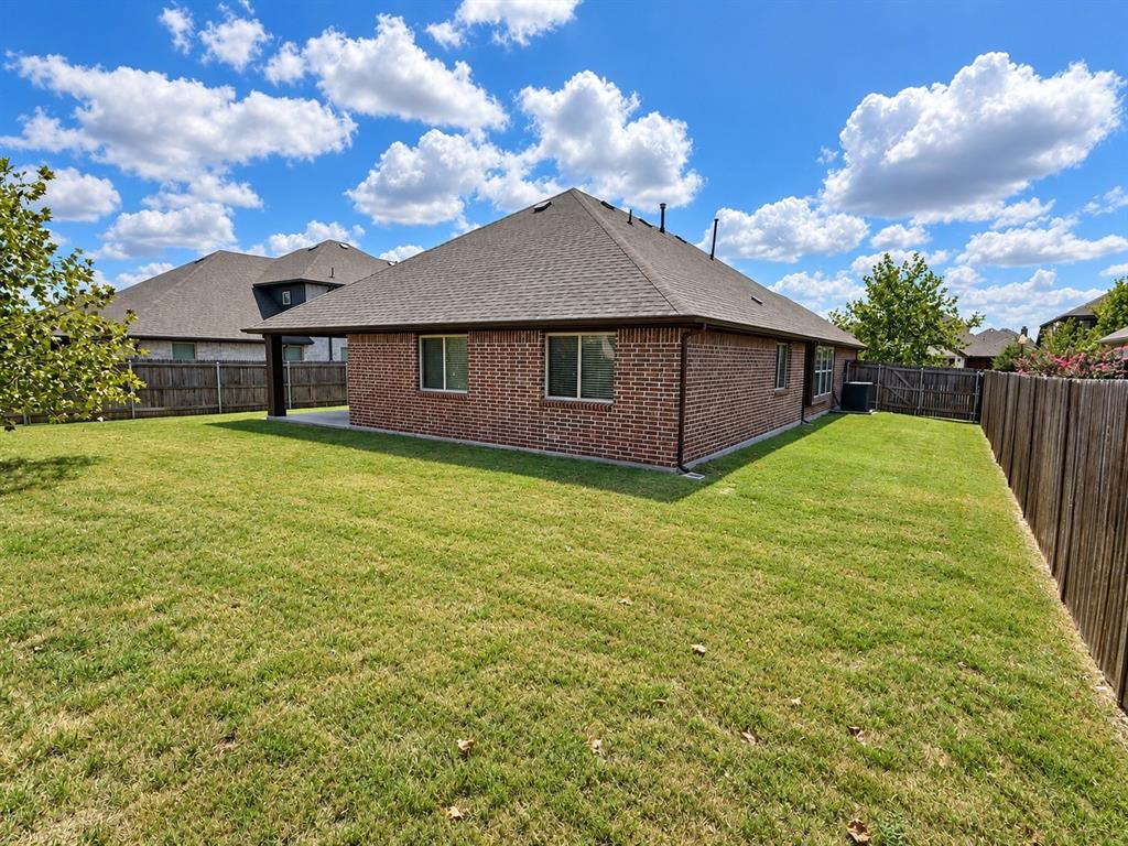 469 Brushwood Lane Property Photo 25