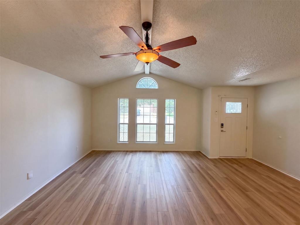 713 Buddy L Drive Property Photo 3