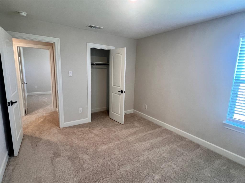 1216 Princeton Heights Property Photo 7