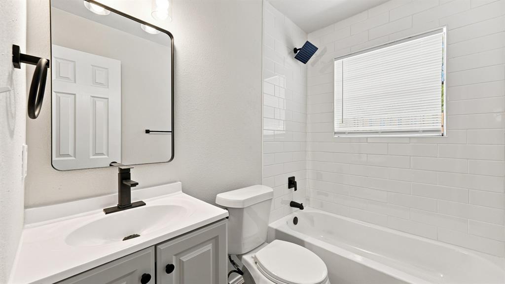 3008 Miller Avenue Property Photo 33