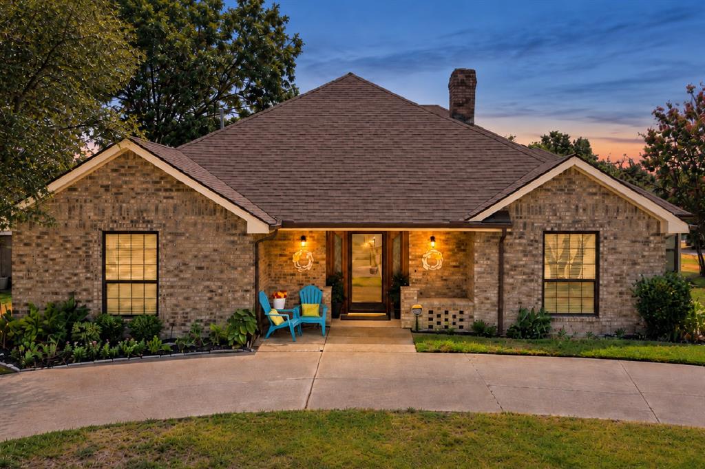 802 Autumn Hill Drive Property Photo 1