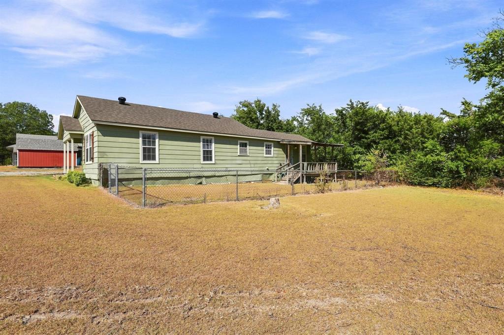 2626 Dripping Springs Road Property Photo 15