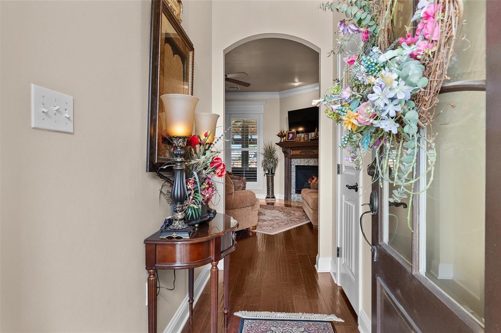 5319 Barberry Lane Property Photo 4