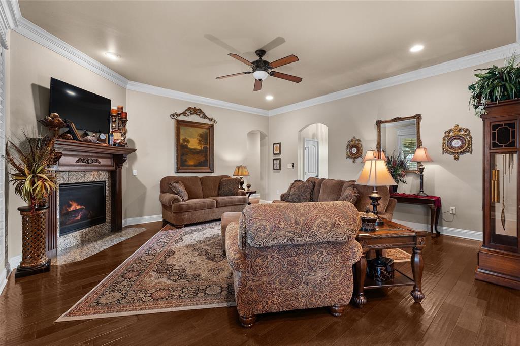5319 Barberry Lane Property Photo 8