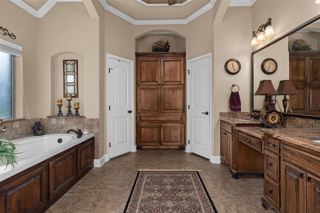 5319 Barberry Lane Property Photo 15