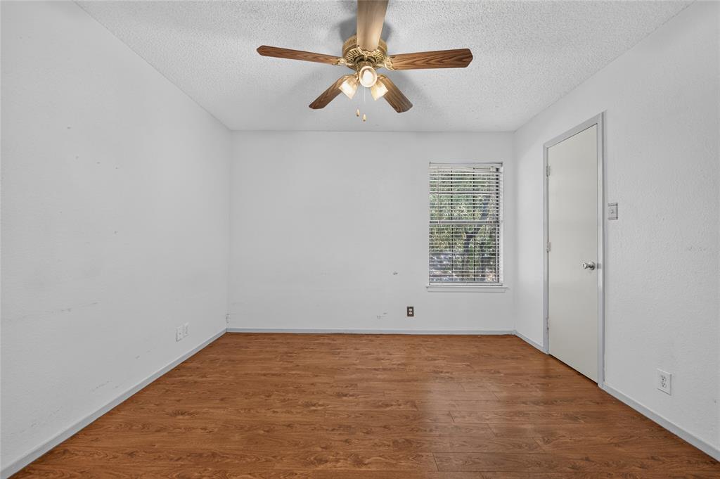 929 Hickory Street 18 Property Photo 32