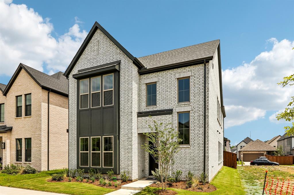 1109 Wheatgrass Mews Property Photo 4