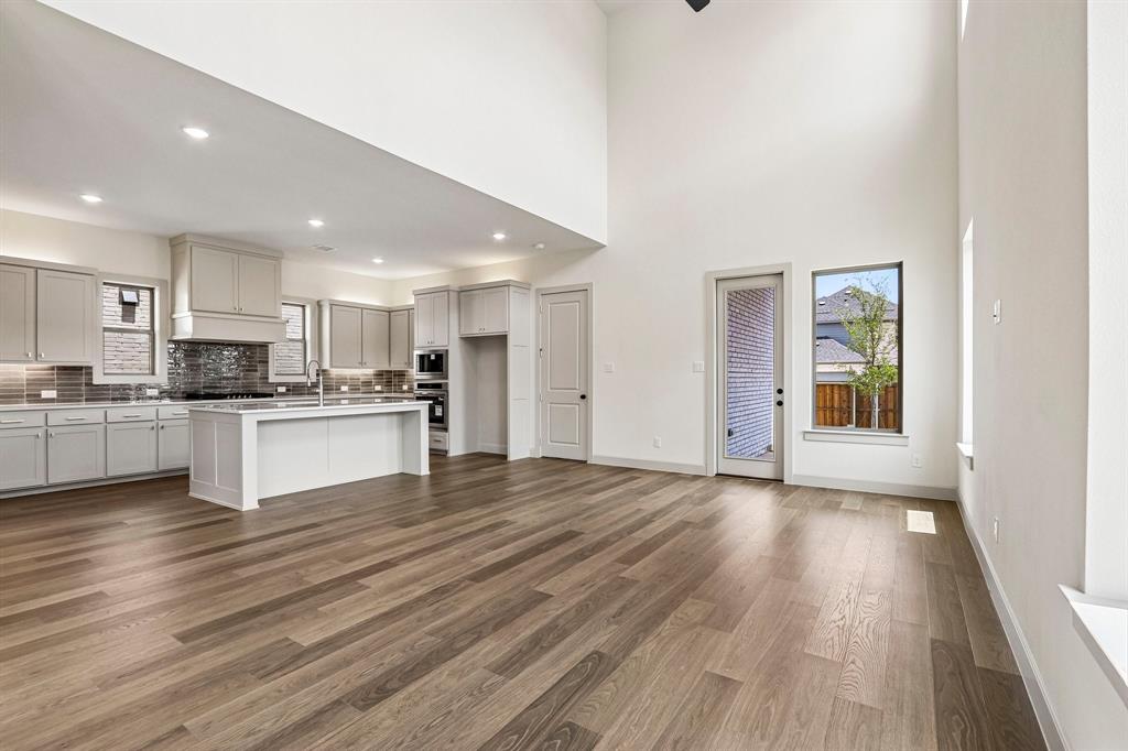 1109 Wheatgrass Mews Property Photo 13