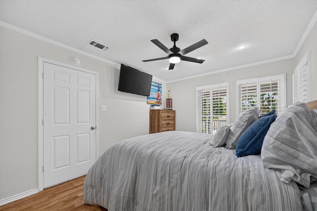 7624 Skylake Drive Property Photo 24