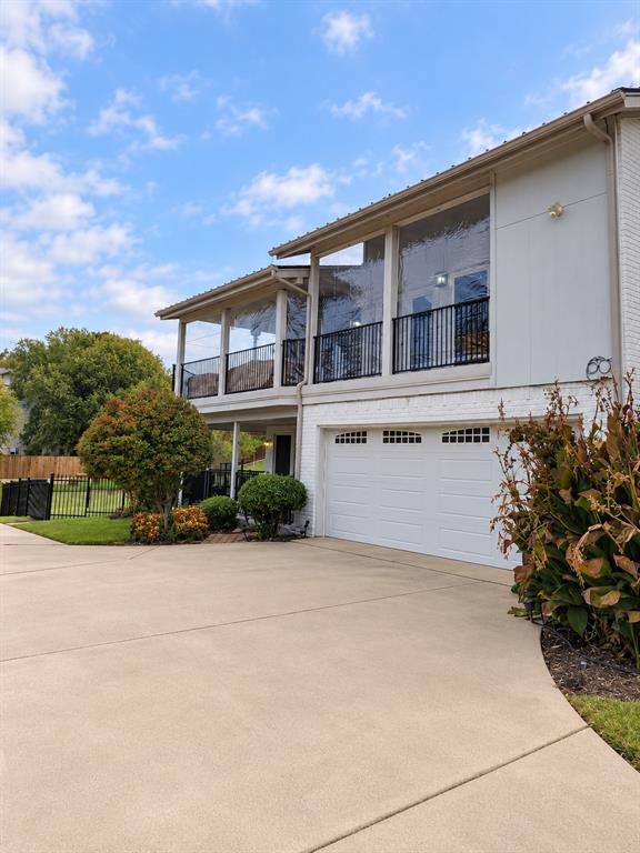 7624 Skylake Drive Property Photo 33