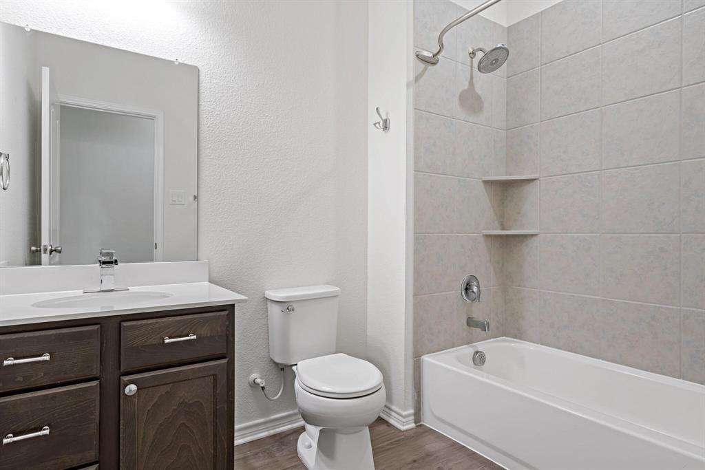 2632 Wesley Avenue Property Photo 18
