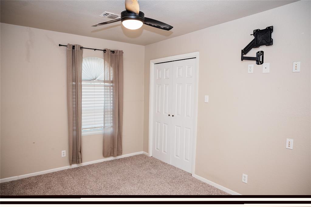 1102 Conner Property Photo 16