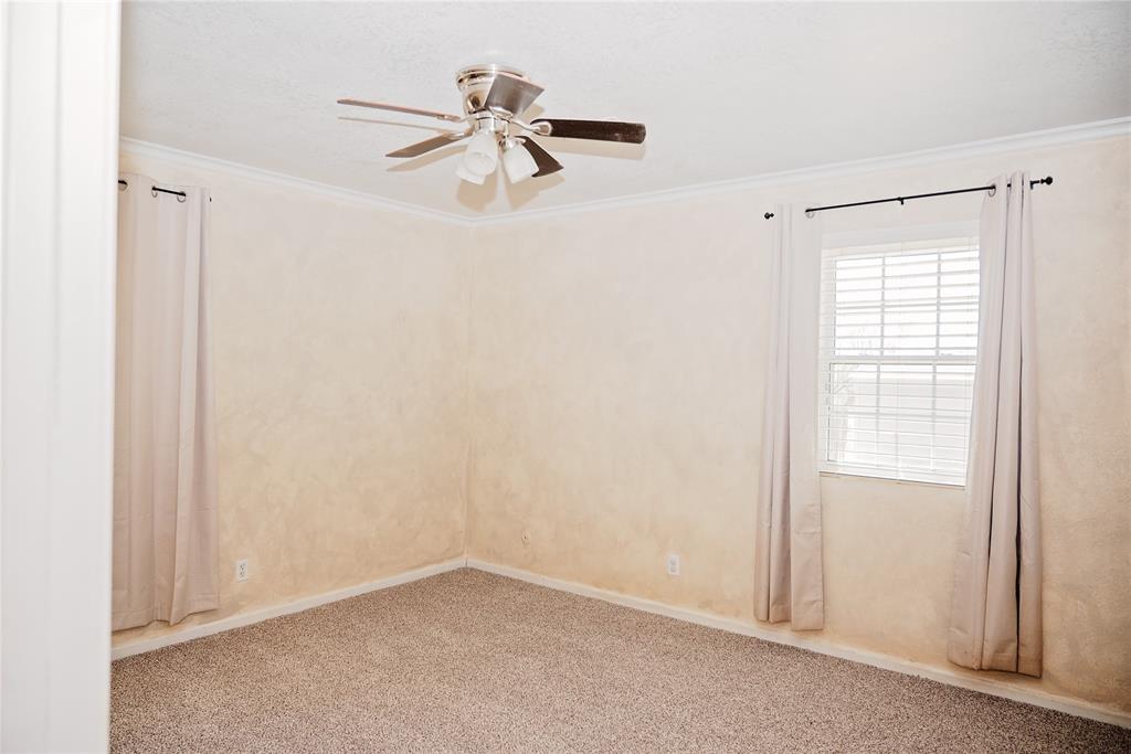 1102 Conner Property Photo 23