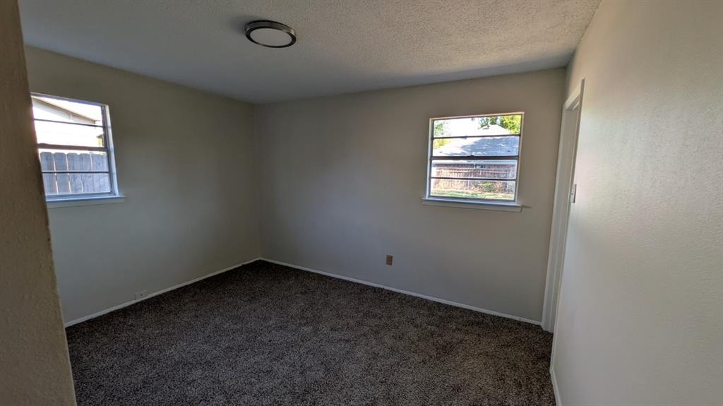 101 Pecan Street Property Photo 11