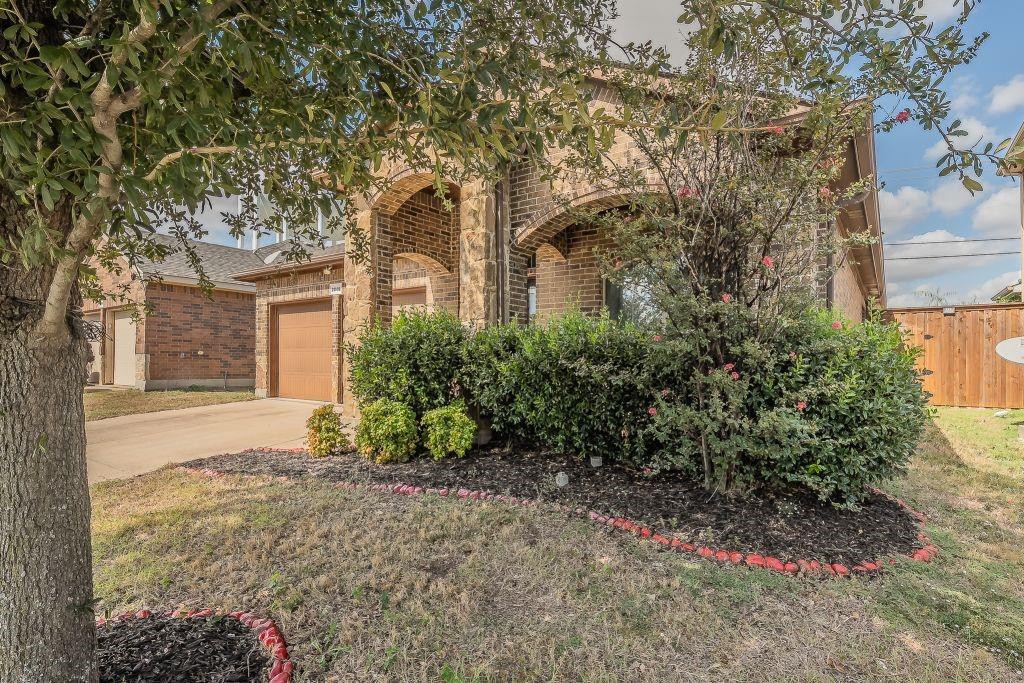 2840 Candace Drive Property Photo 1