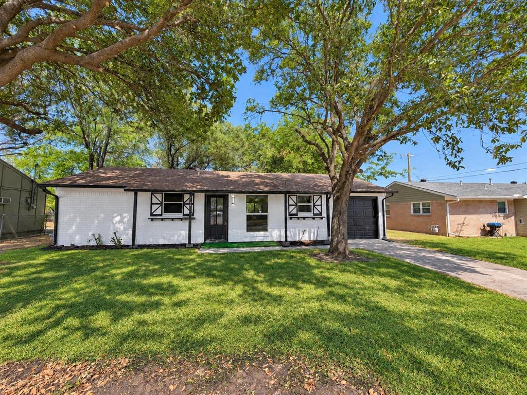 708 Sw Southridge Drive Property Photo 1