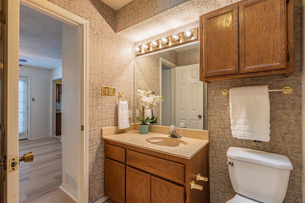 1724 Red Bud Lane Property Photo 18