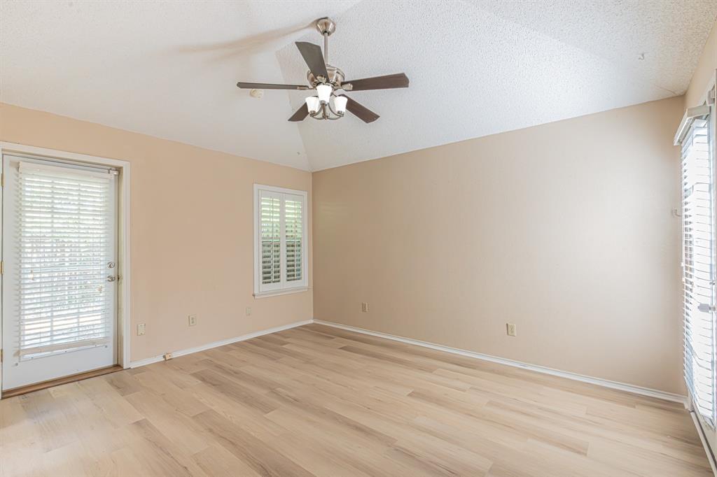 1724 Red Bud Lane Property Photo 21