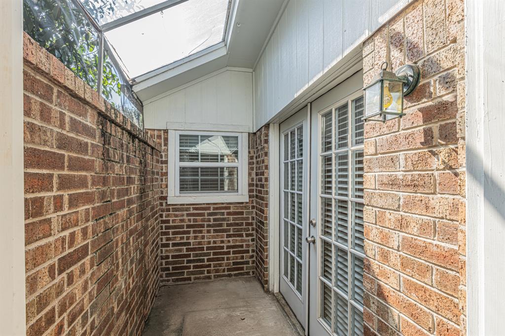 1724 Red Bud Lane Property Photo 25