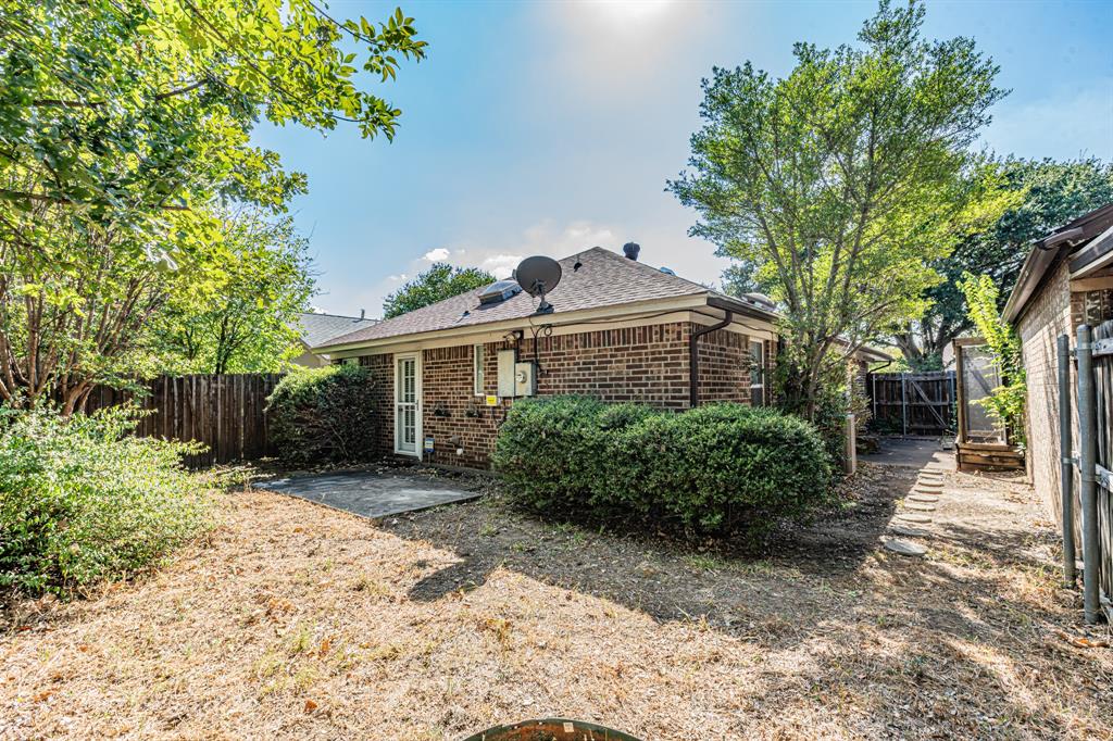 1724 Red Bud Lane Property Photo 30