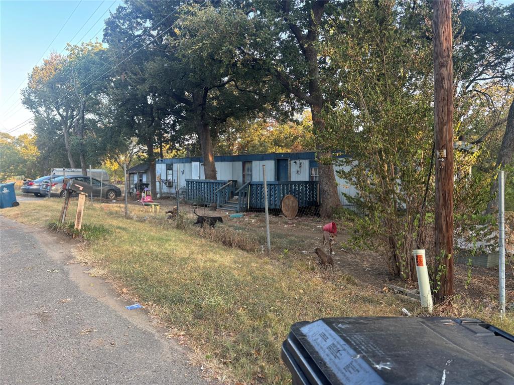 919 E Morgan Street Property Photo 1