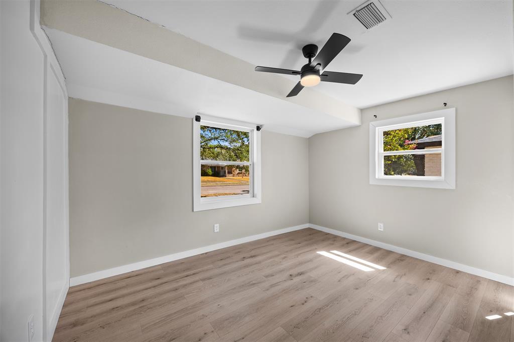 1221 Greenway Drive Property Photo 18
