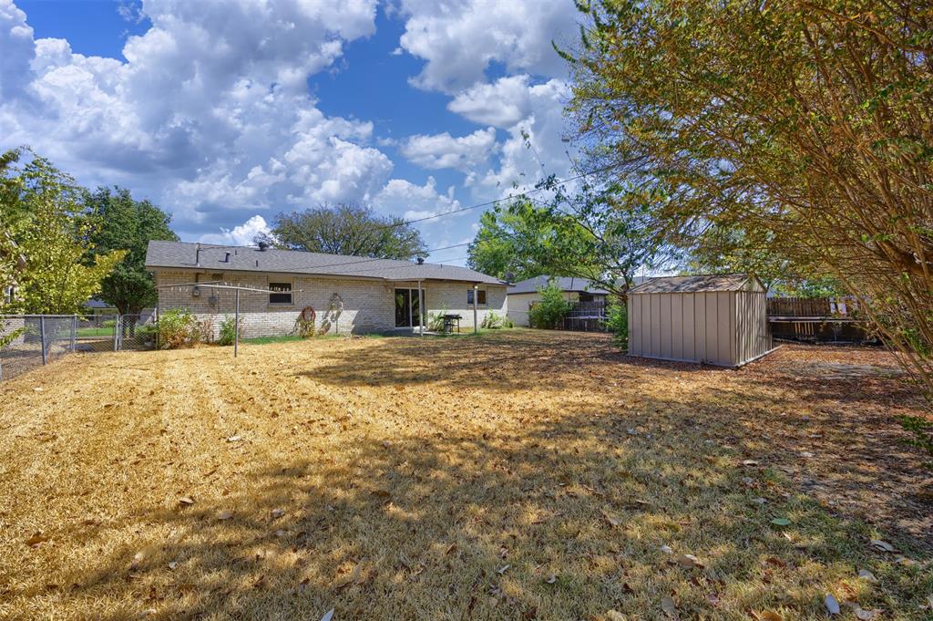 1221 Greenway Drive Property Photo 24