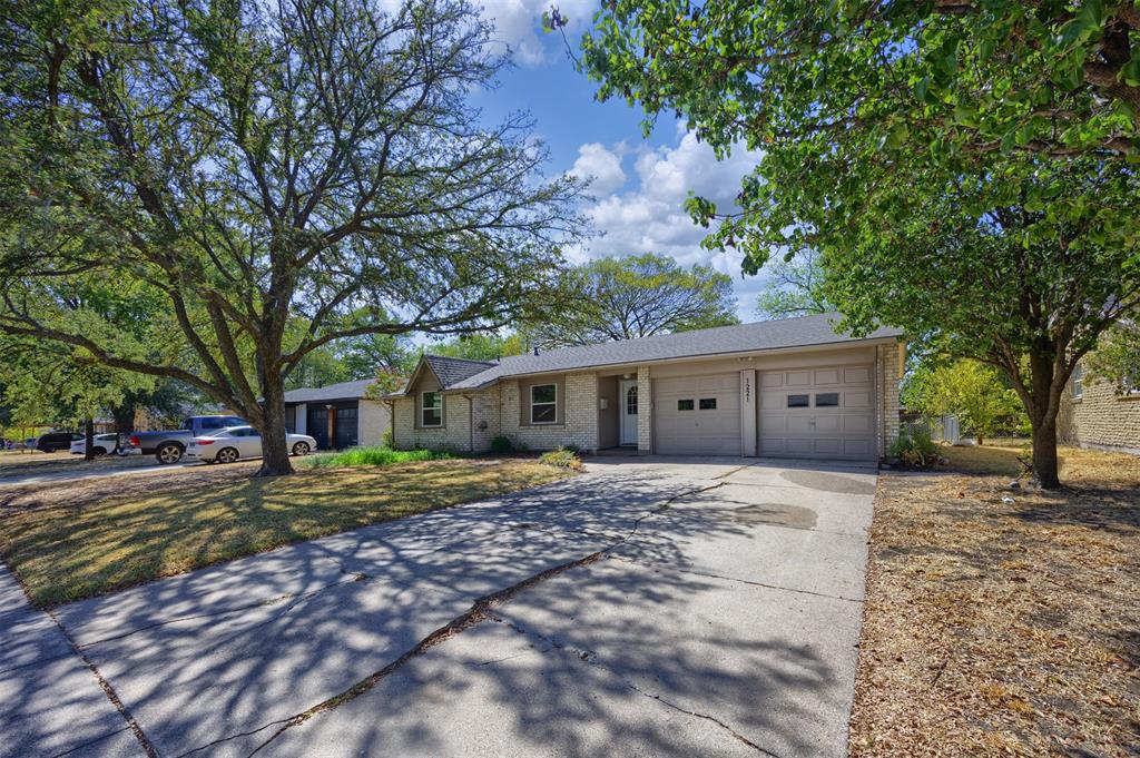 1221 Greenway Drive Property Photo 27