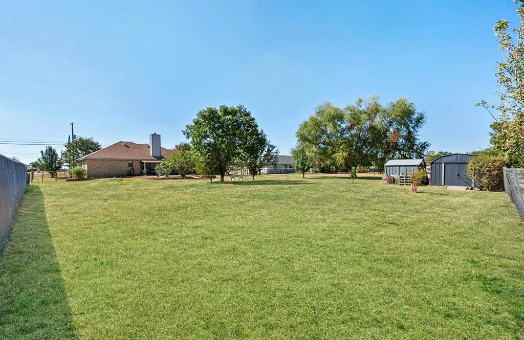 649 E Reindeer Road Property Photo 20