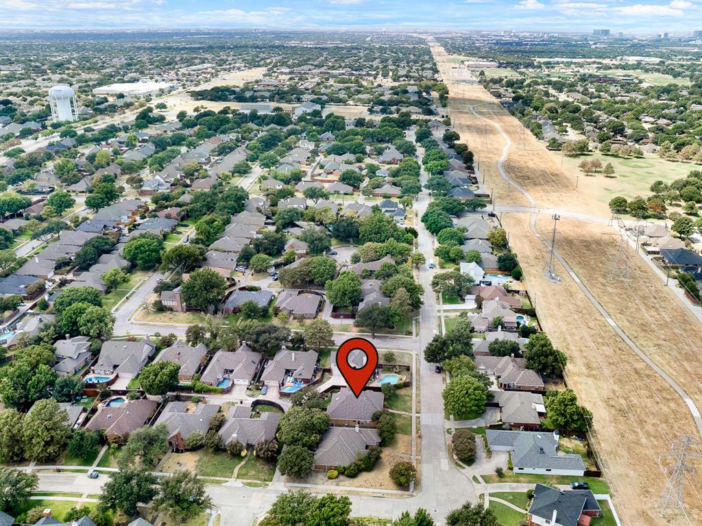 3304 Ashington Lane Property Photo 4