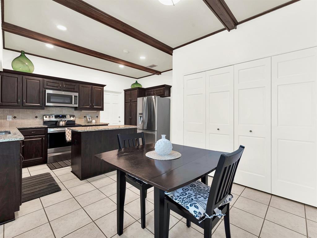 3304 Ashington Lane Property Photo 16