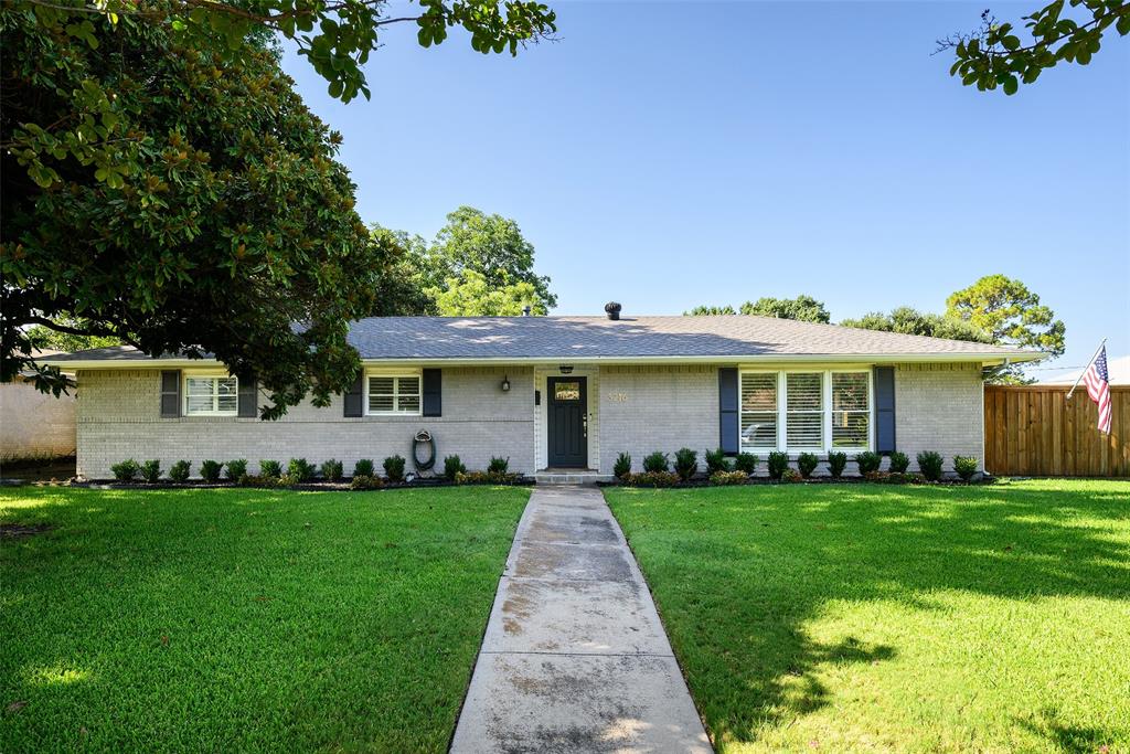 3216 Townsend Drive Property Photo 1