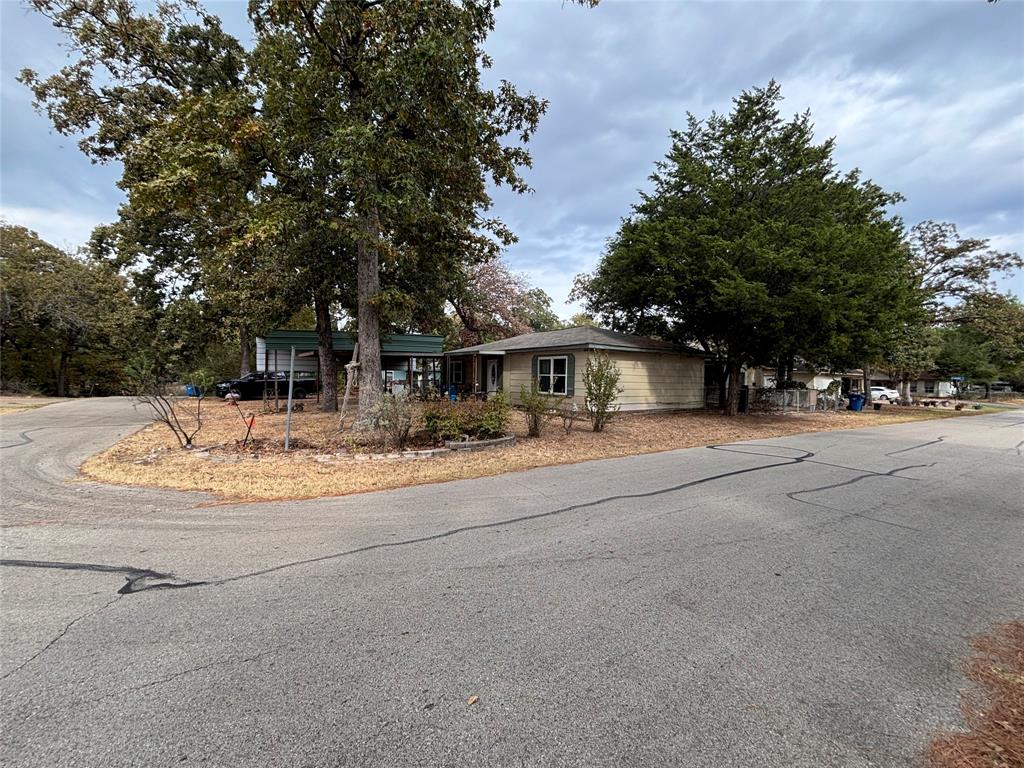 913 Woodland Trail Property Photo 1
