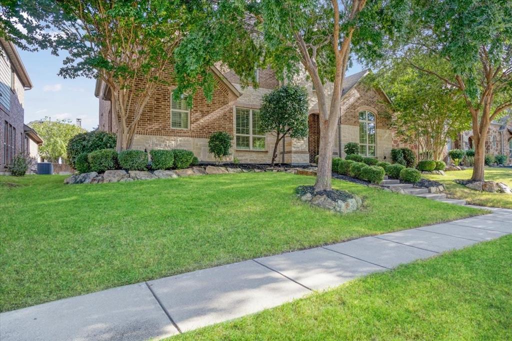 860 Bear Crossing Drive Property Photo 2