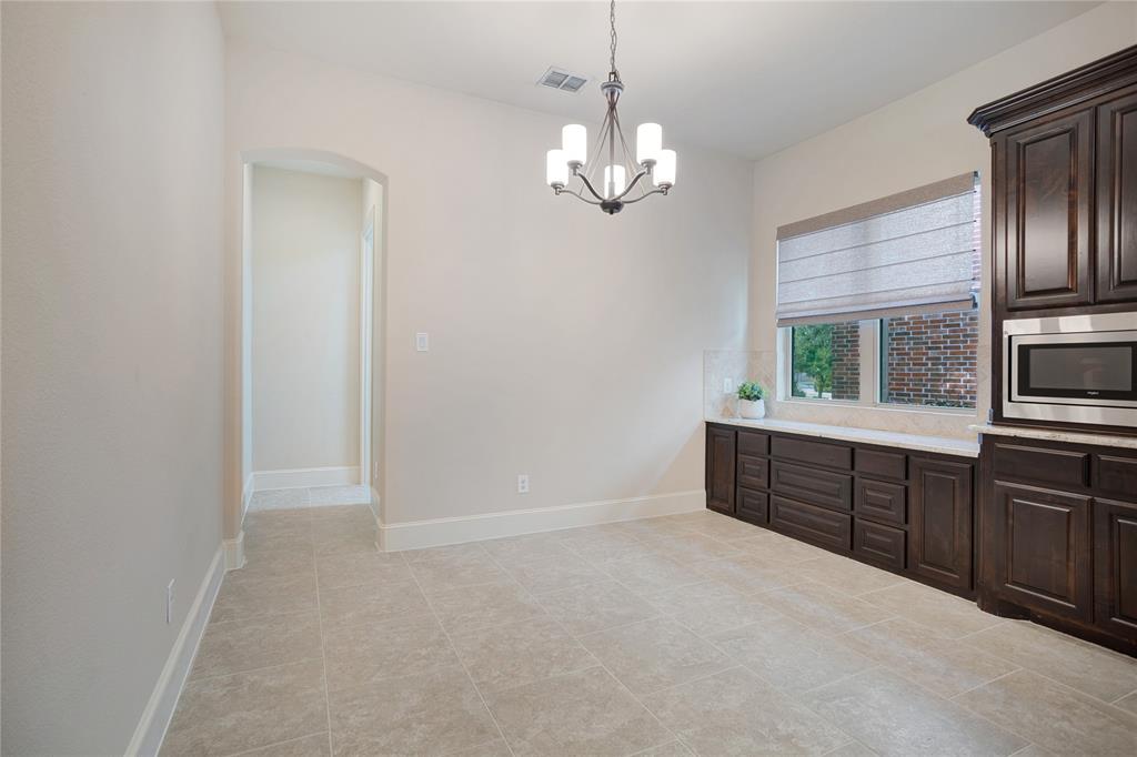 860 Bear Crossing Drive Property Photo 13
