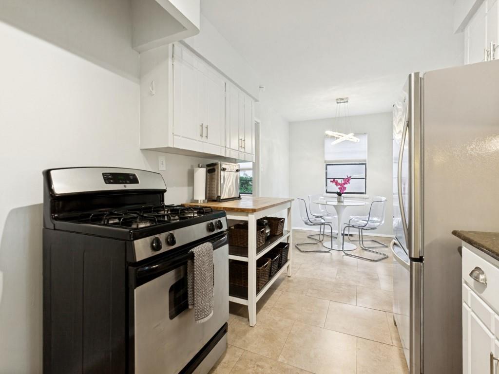 226 Leda Drive Property Photo 12
