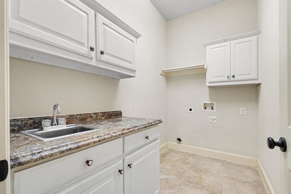 13459 Clifton Drive Property Photo 33