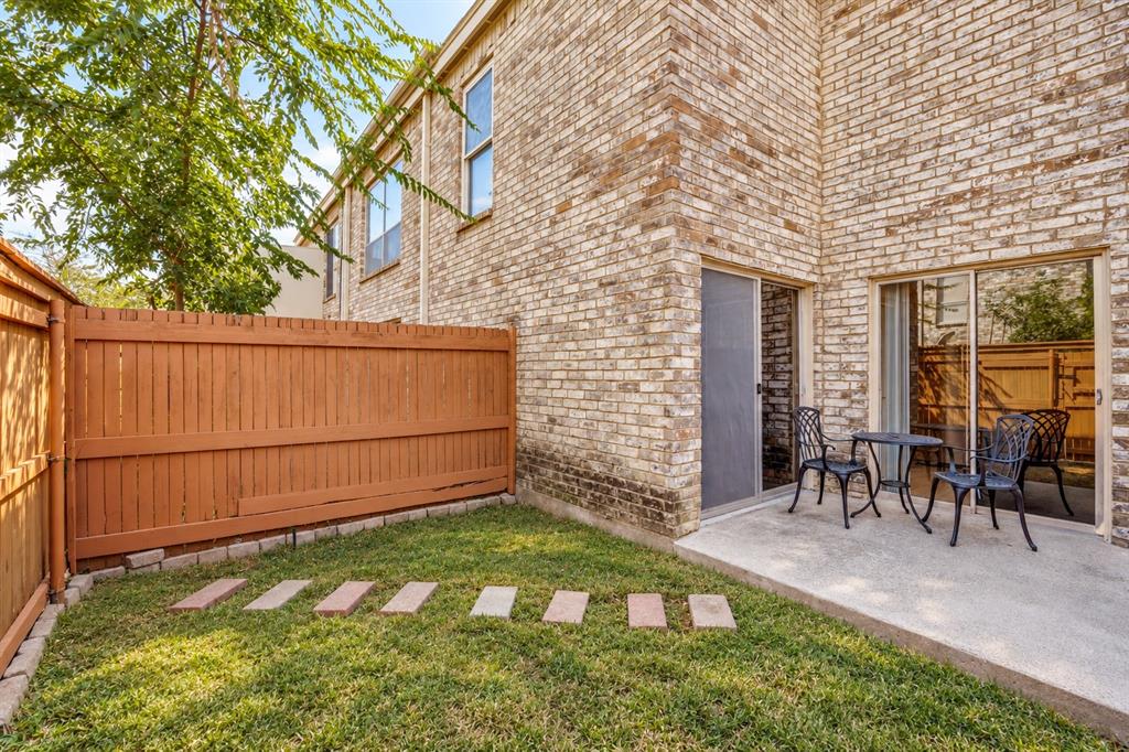 2323 Trellis Place Property Photo 1