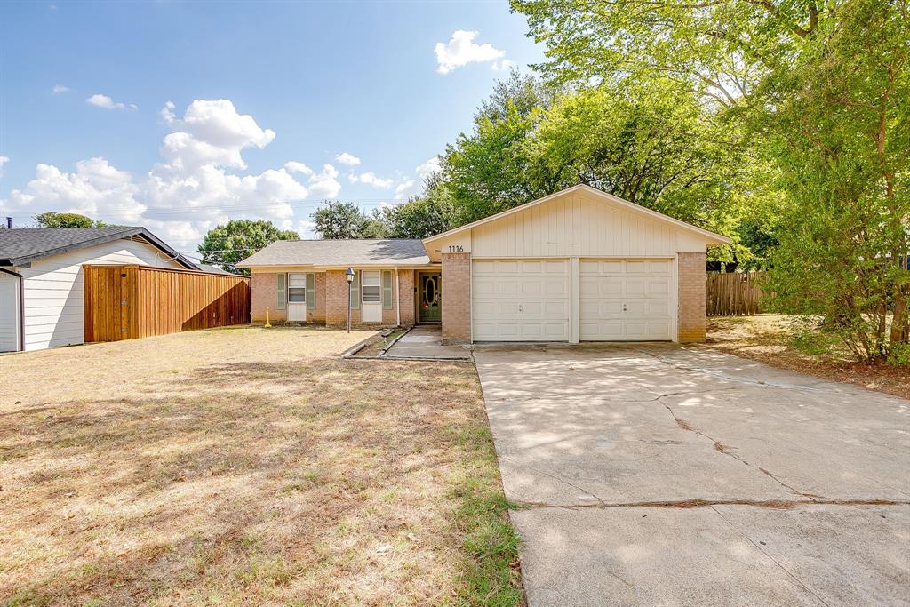 1116 Woodbrook Street Property Photo 1