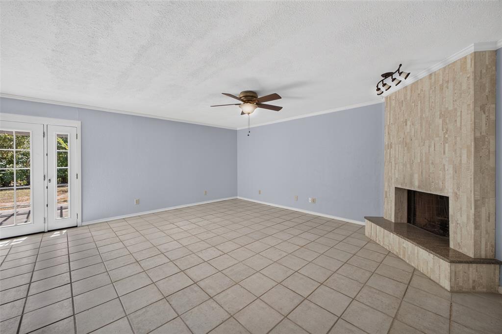 1305 Clark Trail Property Photo 8