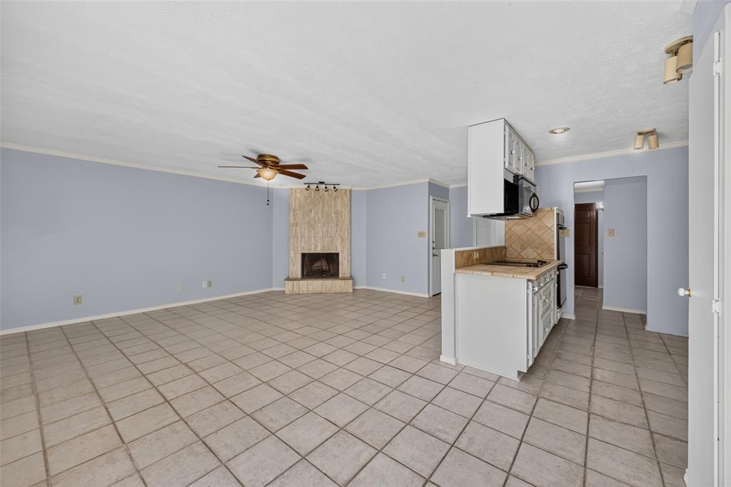 1305 Clark Trail Property Photo 11