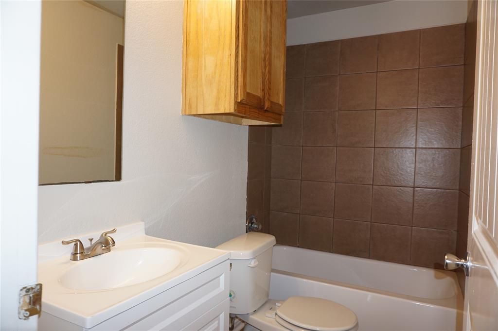 5105 Flamingo Road 5105 Property Photo 9