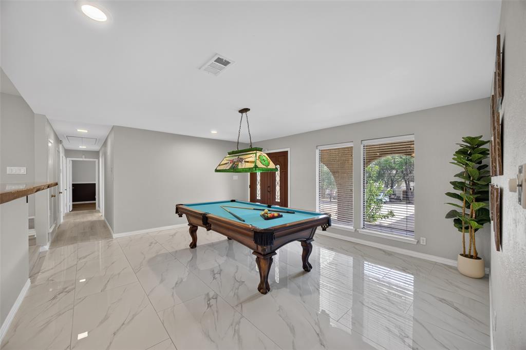 7624 Lake Highlands Drive Property Photo 10