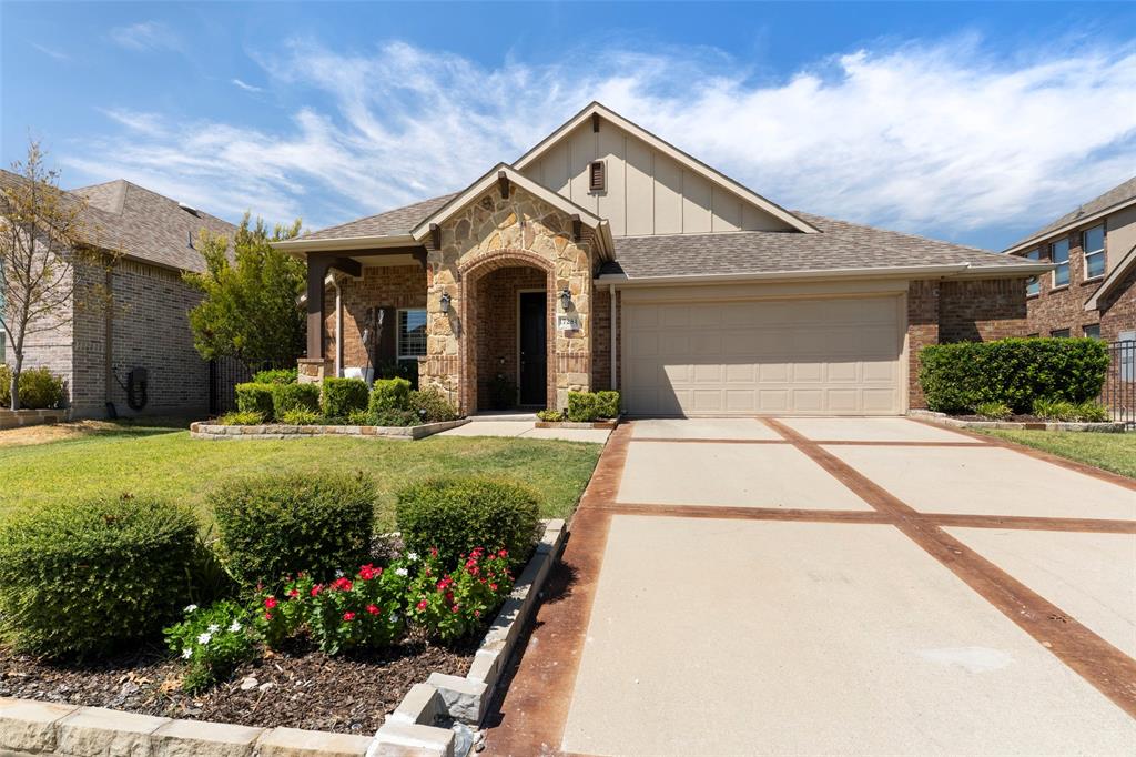 1728 Journey Forth Trail Property Photo 1